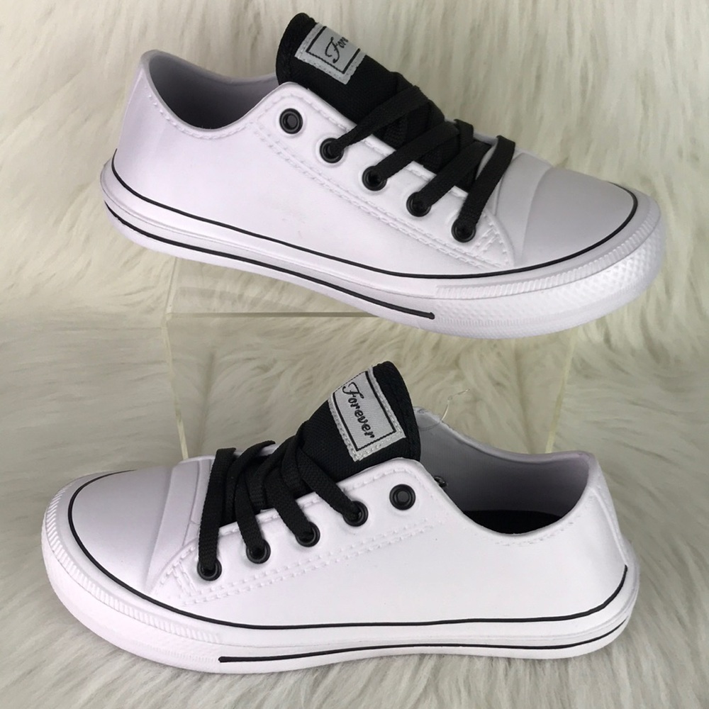 Classic Style Foam Sneakers wt/bk